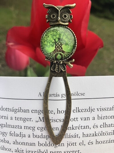 Kézműves fém könyvjelző - Bagoly mintás foglalatban, fa motívumokkal