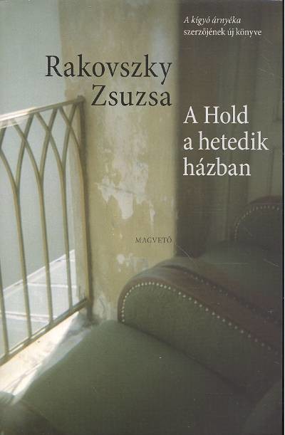 A hold a hetedik házban